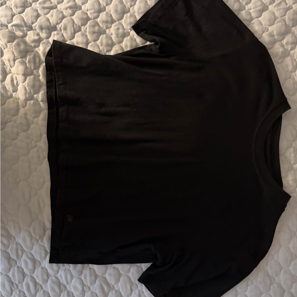 Fabletics Black Basic Tee – Size XS